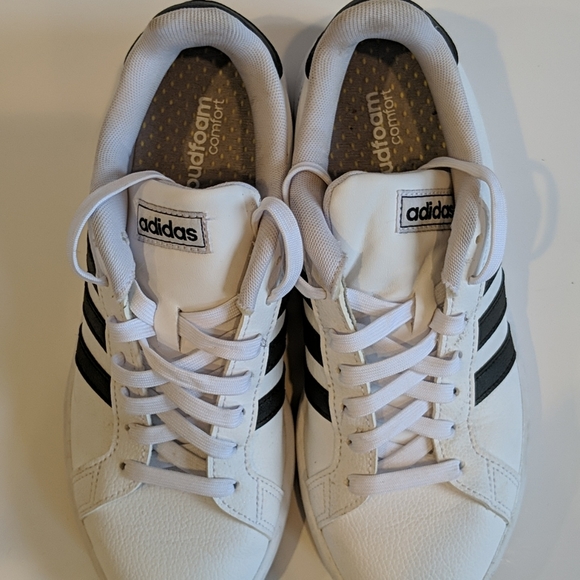 Adidas Cloudfoam Court Shoe Size 7 - Picture 3 of 6